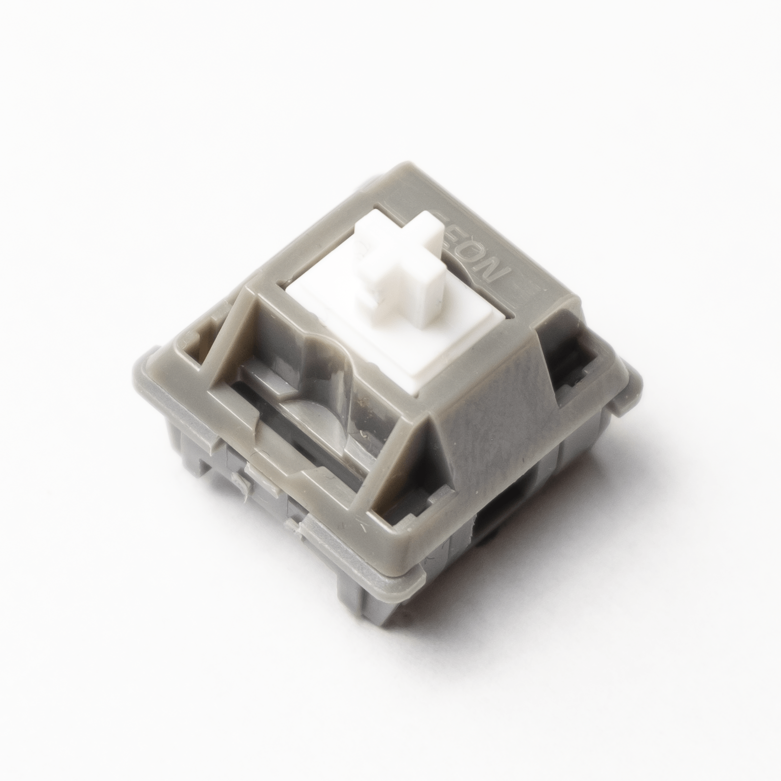GEON Clear Switch - InputGear DE